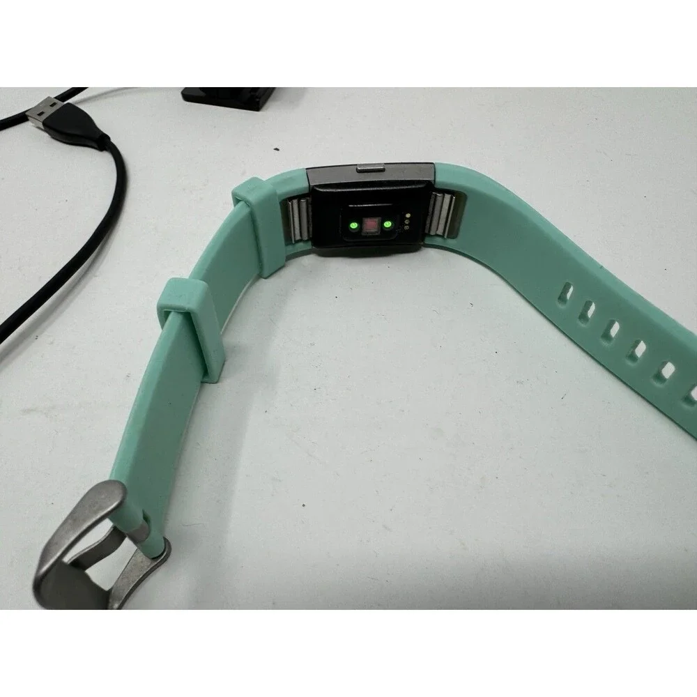 Fitbit Charge 2 Fitness with 2 wrist bands & charger (Read)
